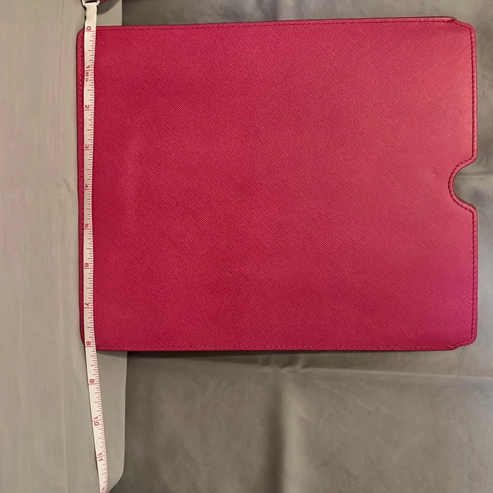 Cynthia Rowley Genuine Saffiano Leather IPad/Tablet Sleeve